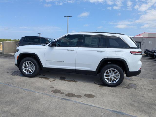 new 2025 Jeep Grand Cherokee car, priced at $38,718