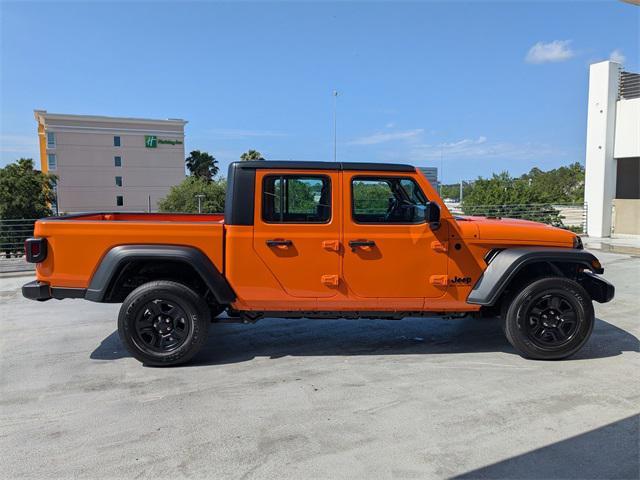 new 2025 Jeep Gladiator car, priced at $40,564