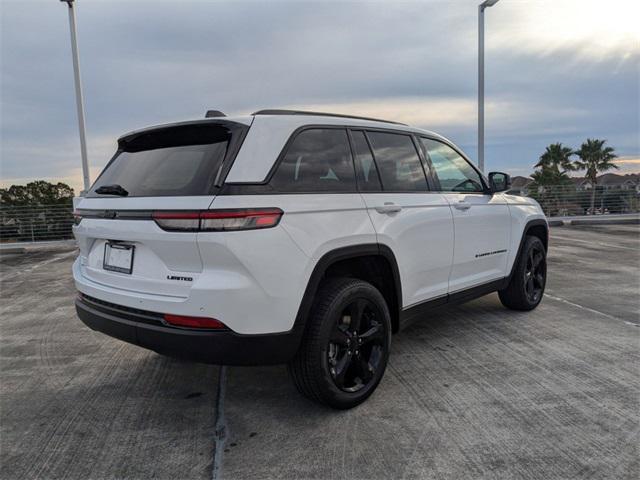 new 2025 Jeep Grand Cherokee car, priced at $42,500