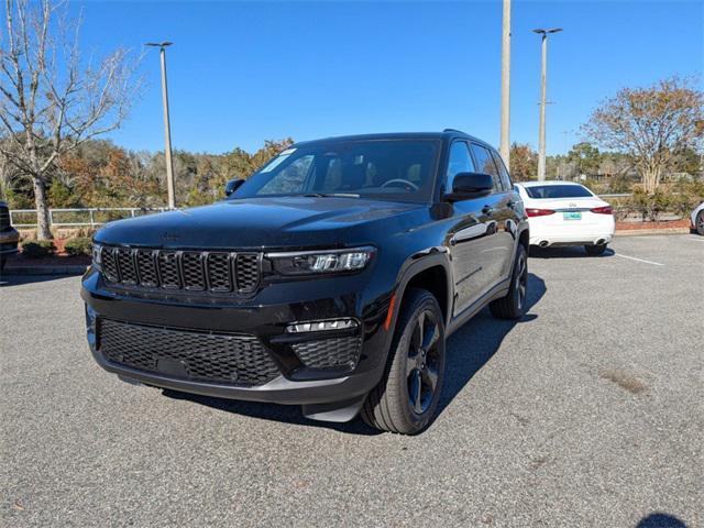 new 2024 Jeep Grand Cherokee car, priced at $47,122