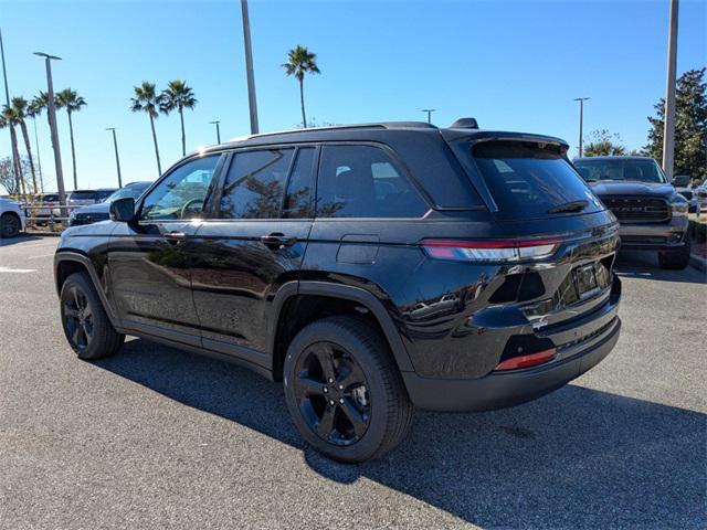 new 2024 Jeep Grand Cherokee car, priced at $47,122