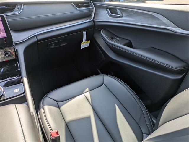 new 2025 Jeep Grand Cherokee L car, priced at $46,692