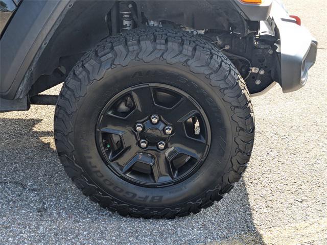 used 2021 Jeep Gladiator car, priced at $32,902
