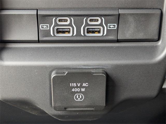 new 2025 Ram 1500 car, priced at $45,414