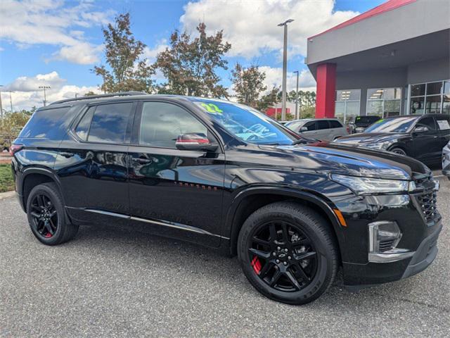 used 2022 Chevrolet Traverse car, priced at $32,000