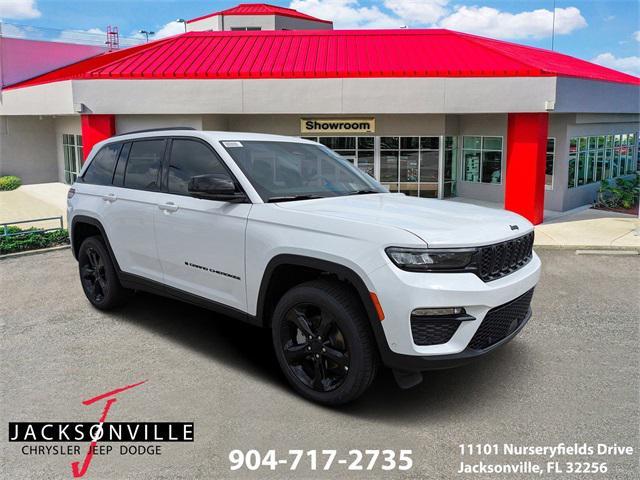 new 2025 Jeep Grand Cherokee car, priced at $50,555