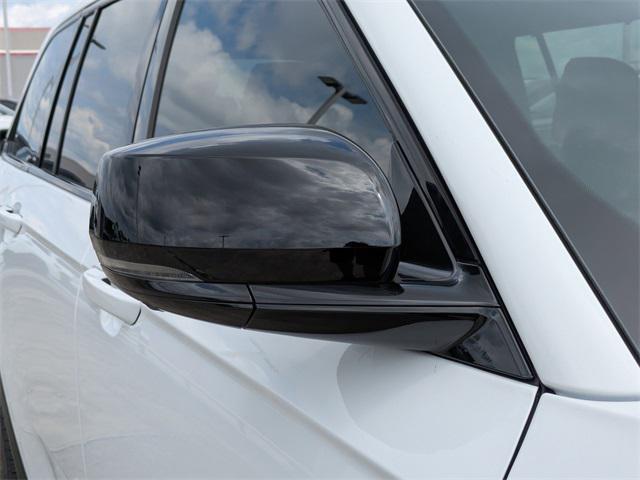 new 2025 Jeep Grand Cherokee car, priced at $50,555