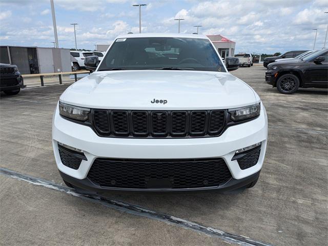new 2025 Jeep Grand Cherokee car, priced at $50,555