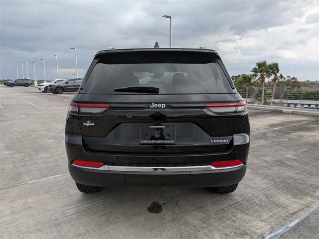 new 2025 Jeep Grand Cherokee car, priced at $37,871