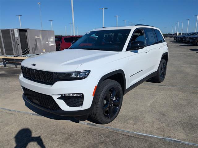 new 2025 Jeep Grand Cherokee car, priced at $50,680