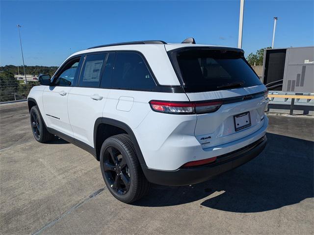 new 2025 Jeep Grand Cherokee car, priced at $50,680