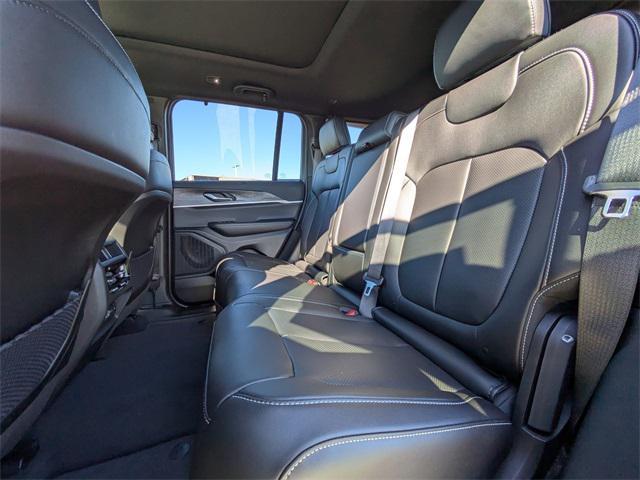 new 2025 Jeep Grand Cherokee car, priced at $50,680