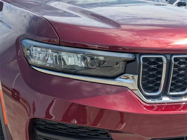new 2025 Jeep Grand Cherokee car, priced at $39,254