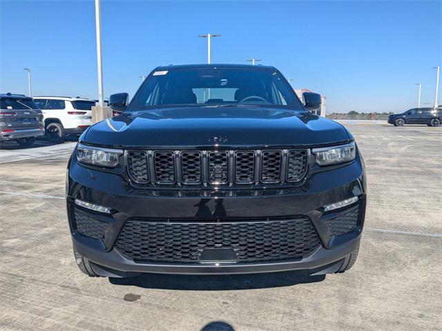 new 2025 Jeep Grand Cherokee car, priced at $43,036