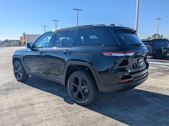 new 2025 Jeep Grand Cherokee car, priced at $43,036