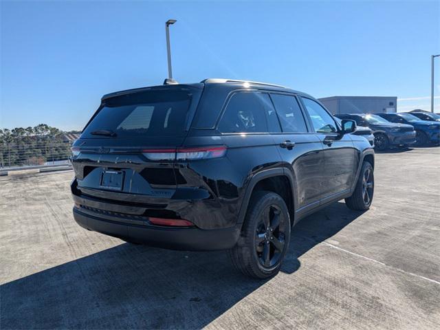 new 2025 Jeep Grand Cherokee car, priced at $43,036