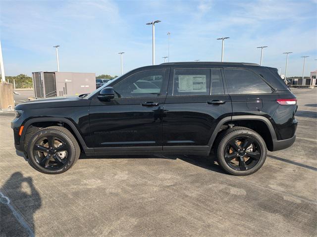 new 2025 Jeep Grand Cherokee car, priced at $51,527