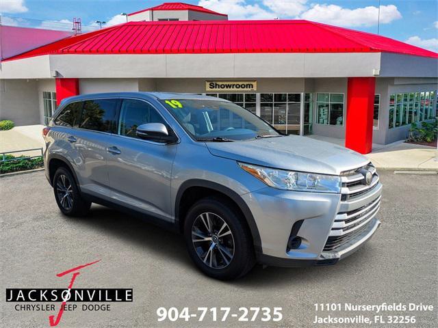 used 2019 Toyota Highlander car, priced at $19,990