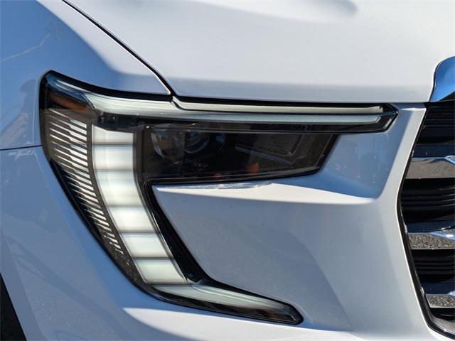 used 2025 GMC Acadia car, priced at $35,990