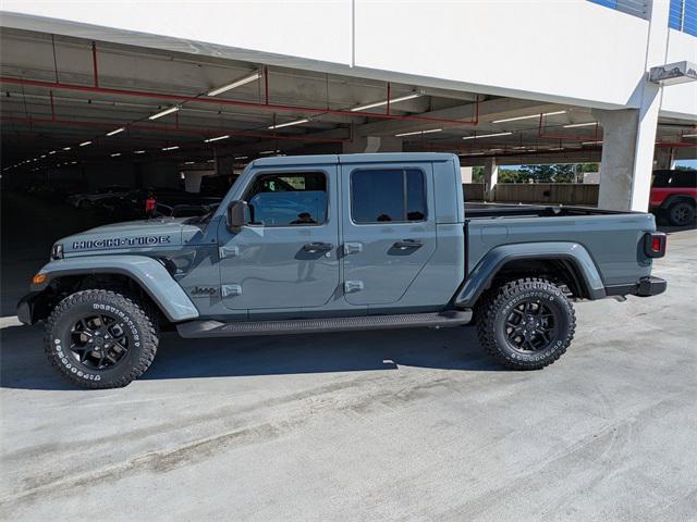 new 2025 Jeep Gladiator car, priced at $45,102