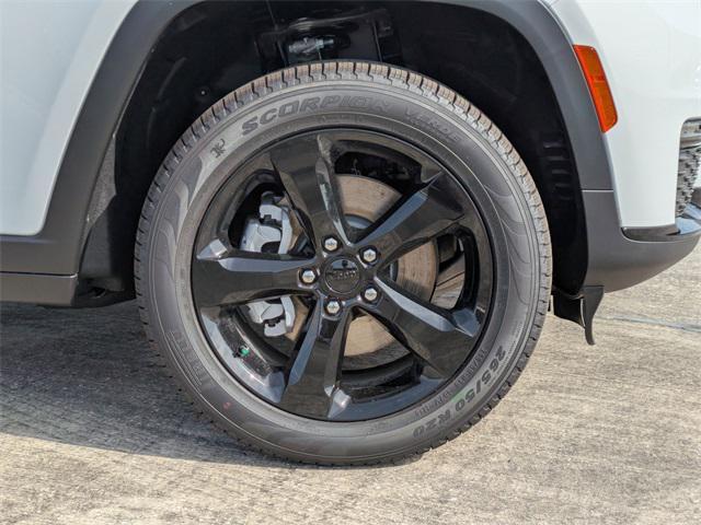 new 2025 Jeep Grand Cherokee L car, priced at $46,156