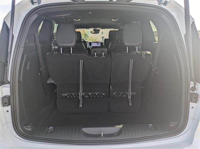 new 2025 Chrysler Pacifica car, priced at $40,275