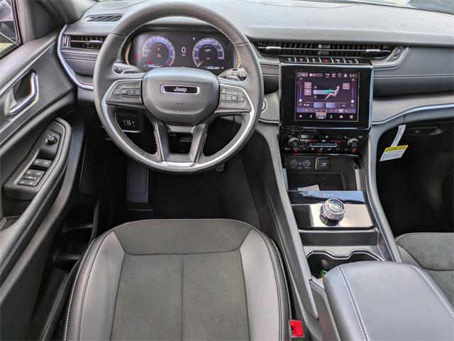 new 2025 Jeep Grand Cherokee car, priced at $42,853