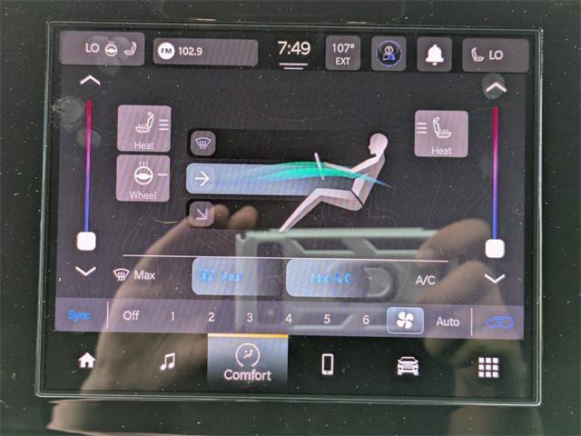 new 2025 Jeep Grand Cherokee car, priced at $42,853