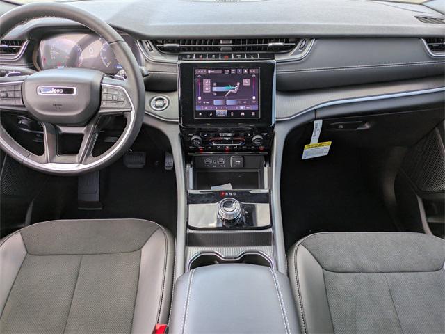 new 2025 Jeep Grand Cherokee car, priced at $42,853