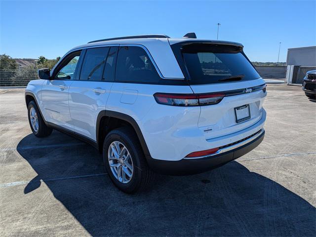 new 2025 Jeep Grand Cherokee car, priced at $39,294