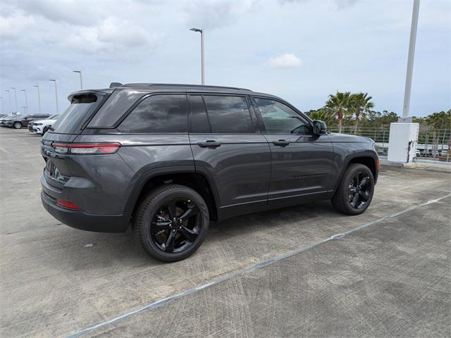 new 2025 Jeep Grand Cherokee car, priced at $51,528