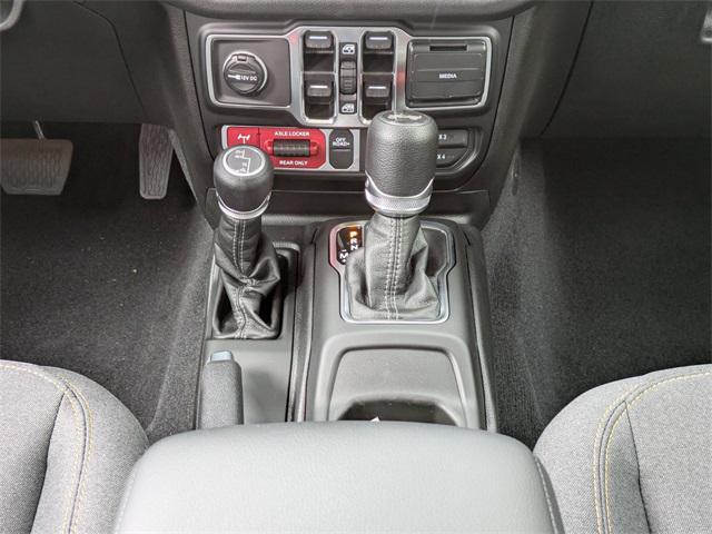 new 2025 Jeep Wrangler car, priced at $47,380