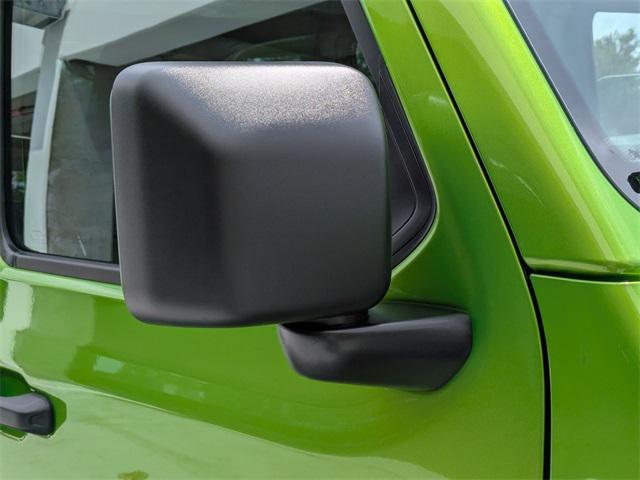 new 2025 Jeep Wrangler car, priced at $47,380