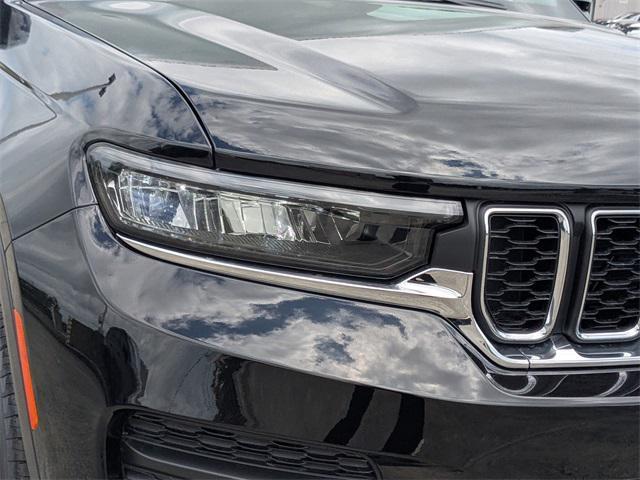 new 2025 Jeep Grand Cherokee car, priced at $36,638