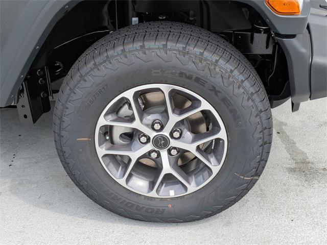 new 2025 Jeep Wrangler car, priced at $46,384