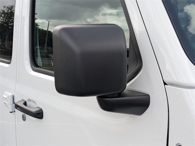 new 2025 Jeep Wrangler car, priced at $41,332