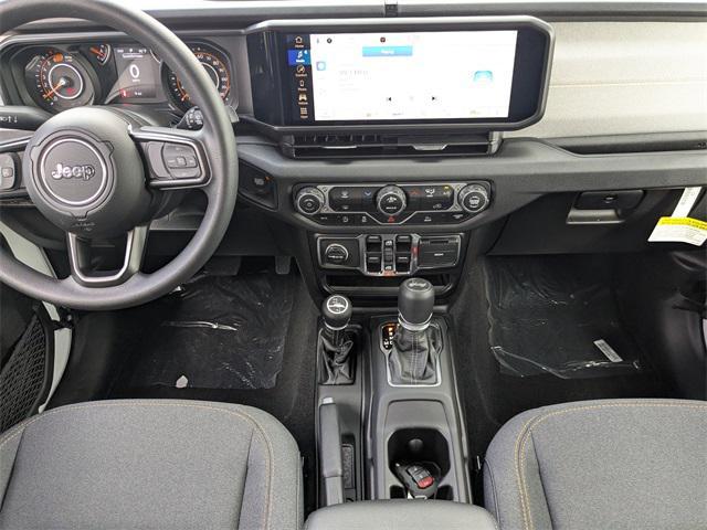 new 2025 Jeep Wrangler car, priced at $41,332