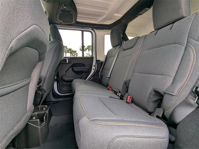new 2025 Jeep Wrangler car, priced at $41,332