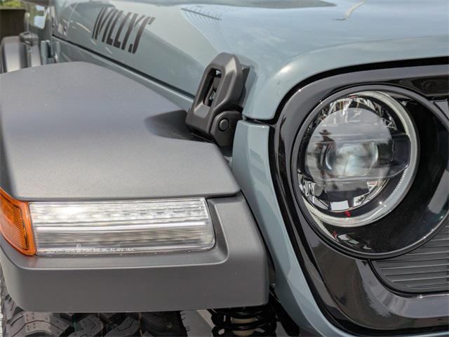 new 2025 Jeep Wrangler car, priced at $44,341