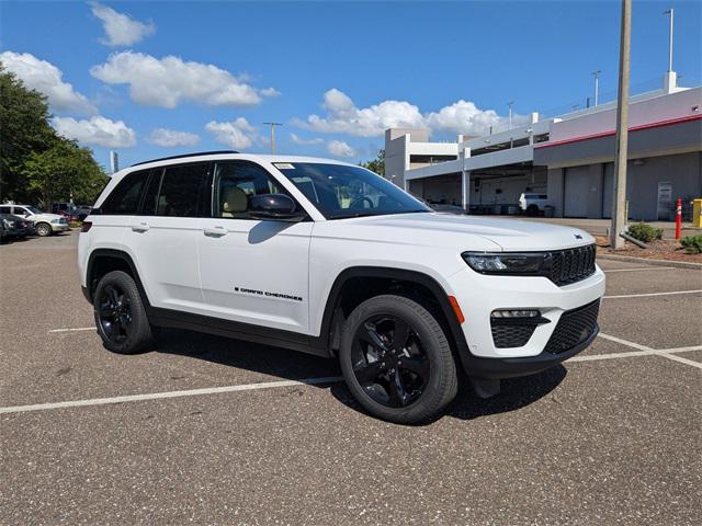 new 2025 Jeep Grand Cherokee car, priced at $48,231