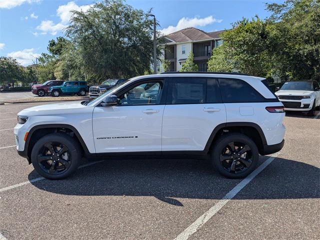 new 2025 Jeep Grand Cherokee car, priced at $48,231