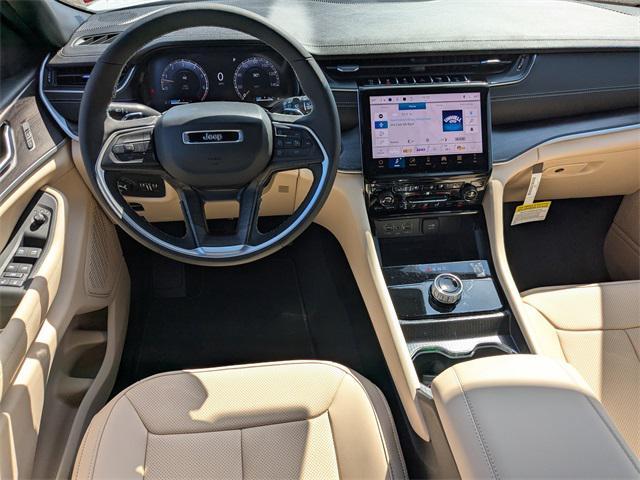 new 2025 Jeep Grand Cherokee car, priced at $48,231