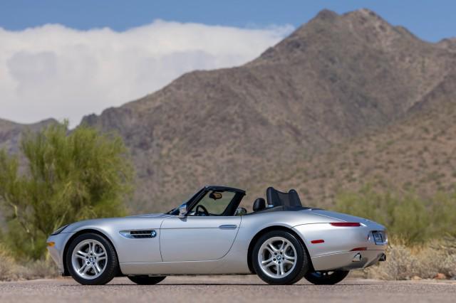 used 2002 BMW Z8 car