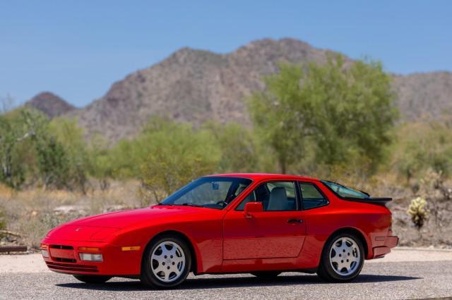 used 1989 Porsche 944 car