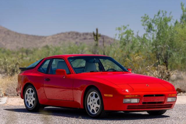 used 1989 Porsche 944 car