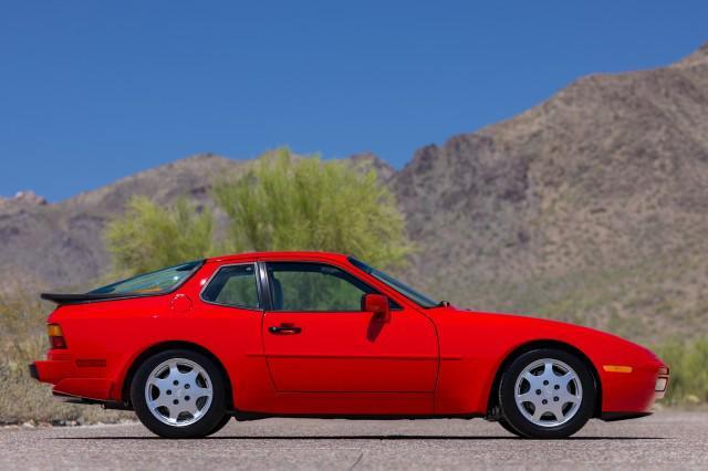 used 1989 Porsche 944 car