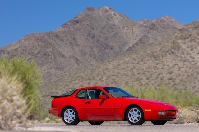 used 1989 Porsche 944 car