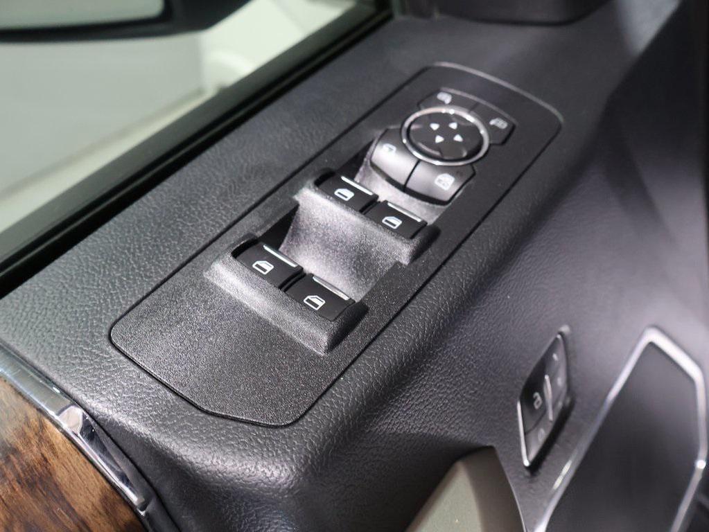 used 2020 Ford F-150 car, priced at $31,999
