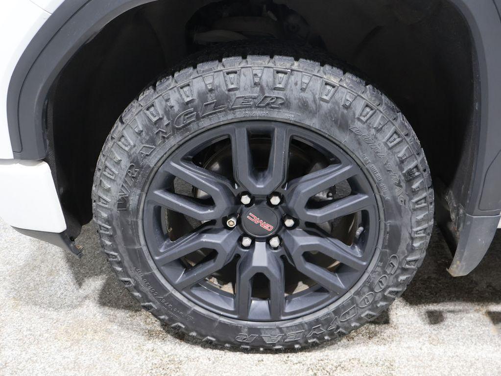 used 2021 GMC Sierra 1500 car, priced at $31,905