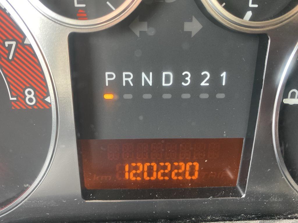 used 2006 Hummer H3 car, priced at $8,995